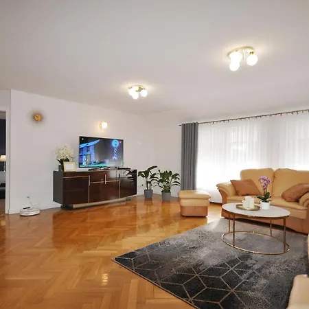 Family First Apartment Karpacz